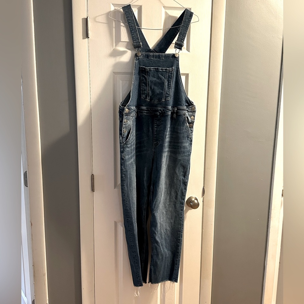 Ava & Viv overalls